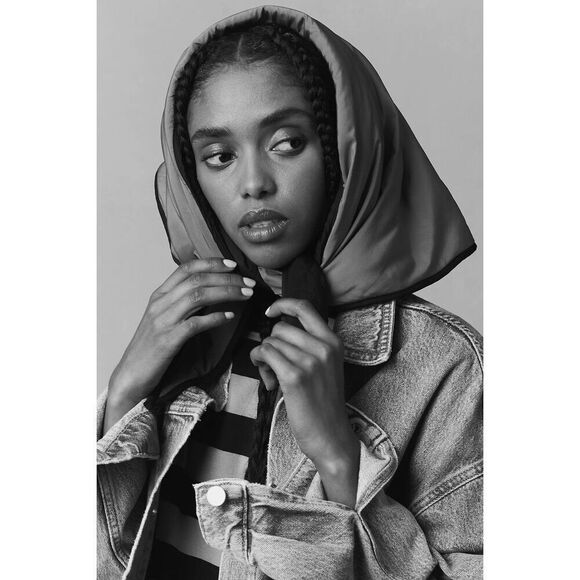 Anthropologie Maeve Bronze Black Puffer Triangle Scarf - Picture 2 of 3